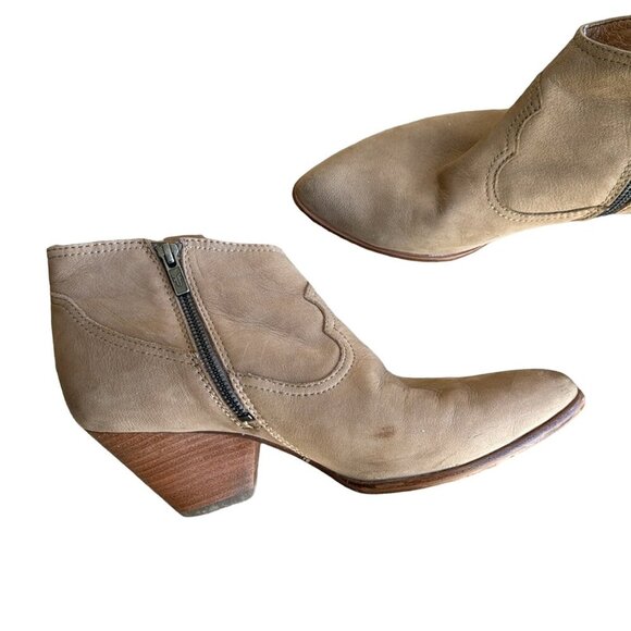 Frye Reina Western Ankle Bootie in Ash Suede Size 9.5M - Picture 6 of 10